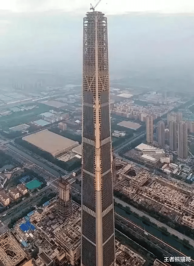 西双版纳|世界第一高烂尾摩天楼坐落于中国天津