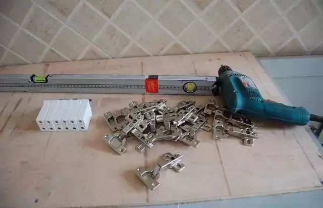 三分材料七分安装,橱柜这么装才经久耐用!