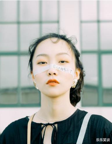 邵雨轩|“贝勒爷”邵雨轩要单飞?“疯产姐妹”断更8天后发布新动态