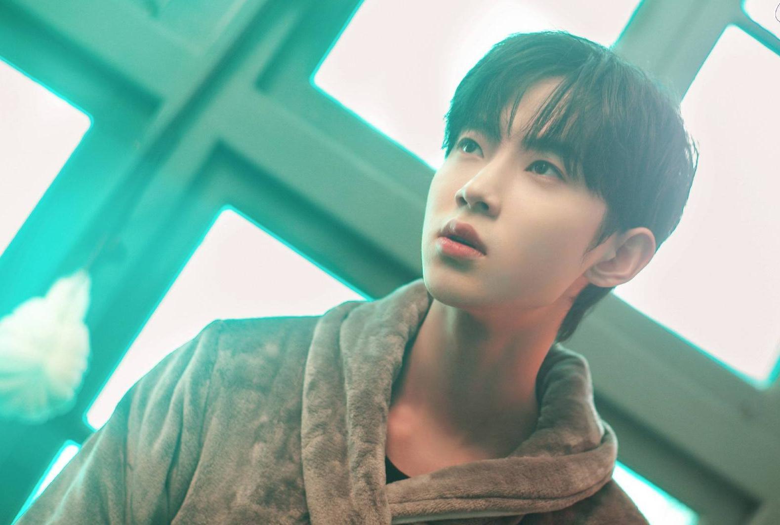 学霸|又一校园甜宠剧将至,直球少女邂逅清冷学霸,上演别样暗恋