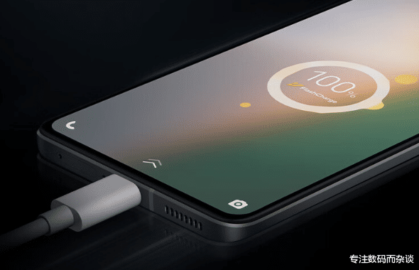 相差四百，iQOO11和一加11同为子品牌，如何选合适？