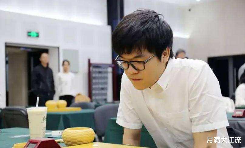 周子瑜|李昌镐走下神坛之谜 马晓春找到了命门 申真谞也不会远了