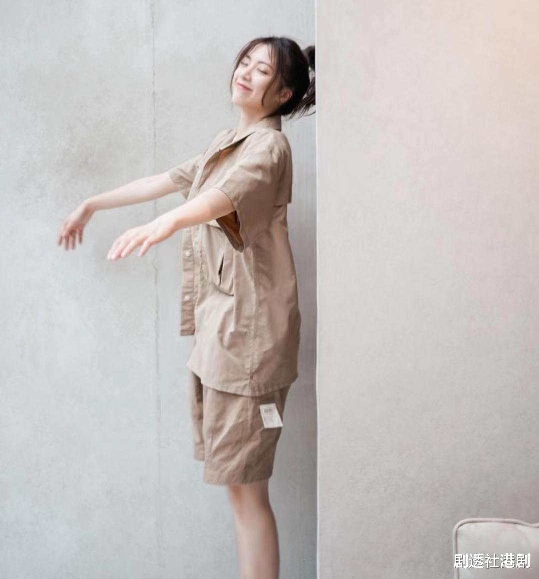 陈晓华|曾受过情伤!TVB力捧小花自曝经历渣男前任偷食,与异性发暧昧短信