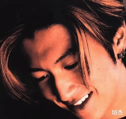 春晚|春晚带头嗑CP，从相约98到2018，春晚合唱的那些名场面