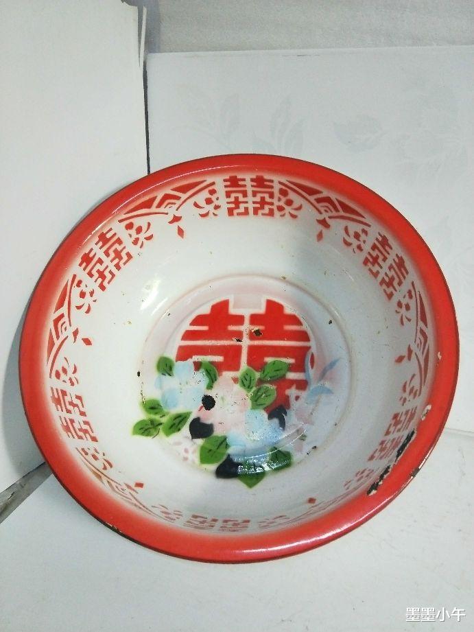 十几款快要消失的老物件,认得或用过的,都不再年轻了