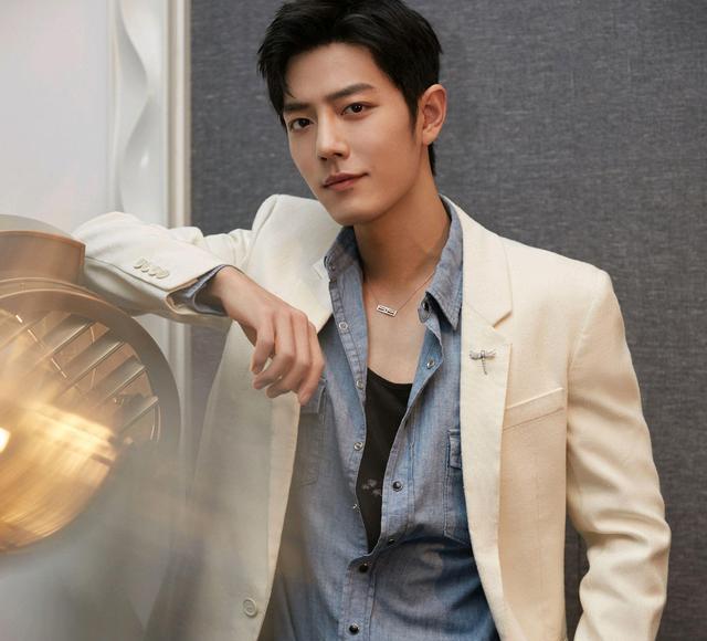 肖战|平台官方公布肖战“黑粉”手写信,本人姓名却被码住,粉丝不接受