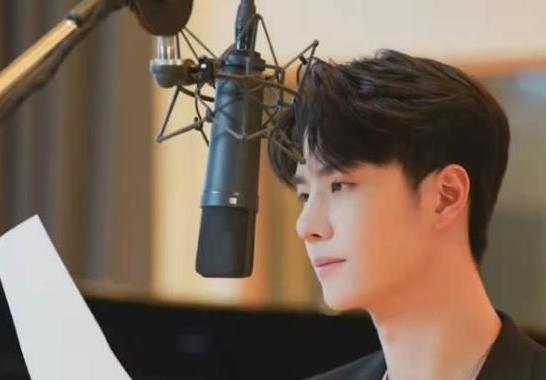 电影|大鹏新作《惊叹号》,男主除了他,不会再想到别人了,真的很合适