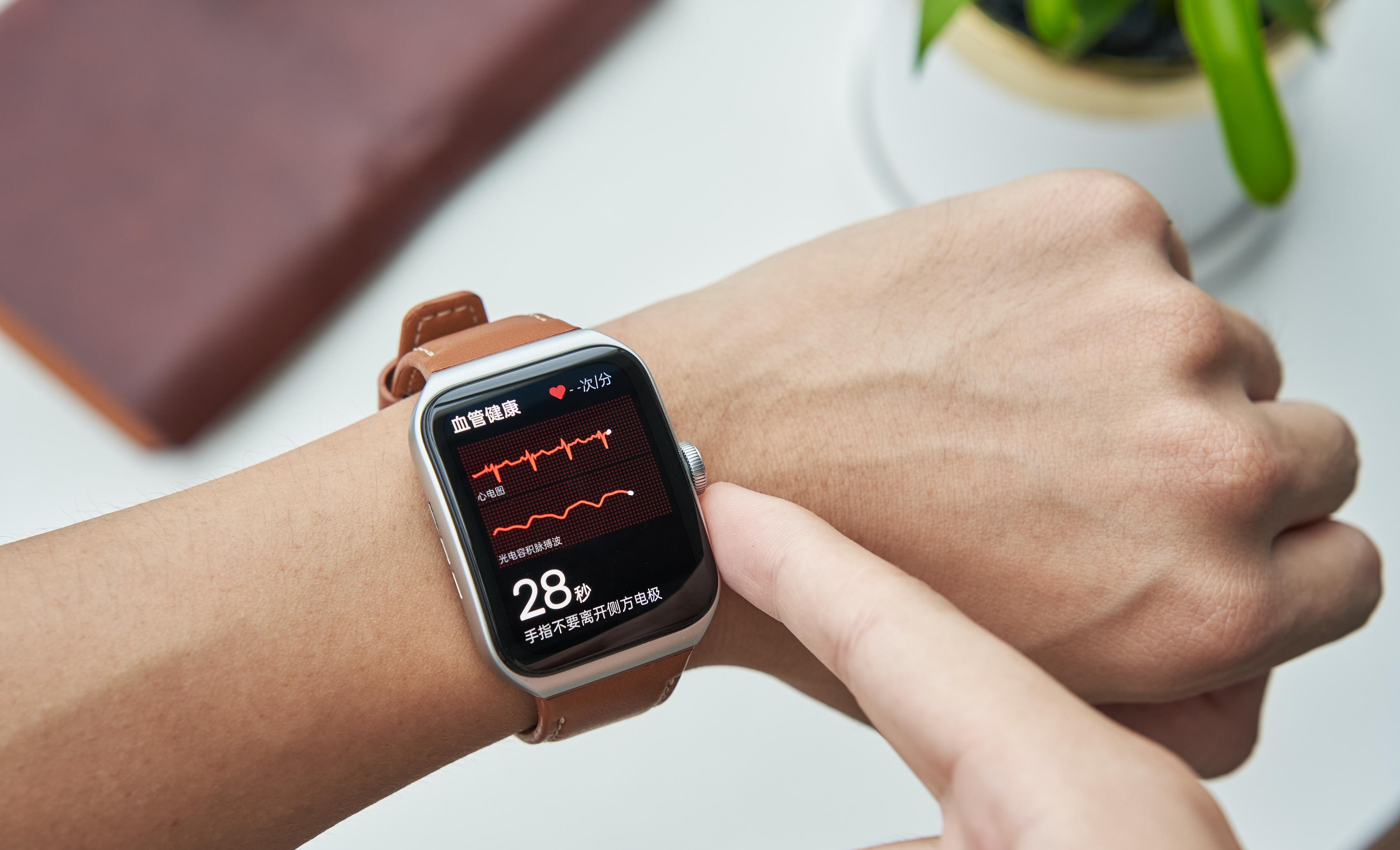 Apple Watch|如何评价Apple Watch S8？综合实力毋容置疑，但性价比差点意思