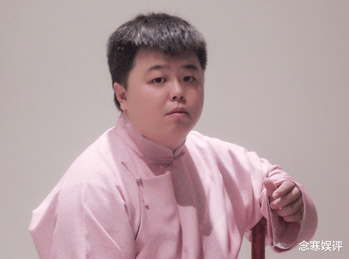 郭德纲|把师父郭德纲当爸爸去喊,张鹤舰遭冷嘲热讽后,偷偷删除庆生内容