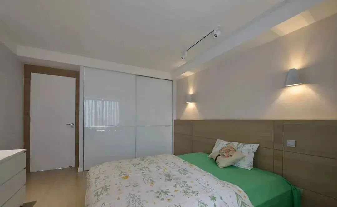 参观朋友新房,一进门让客厅迷住了,这是我见过最简洁漂亮的了!