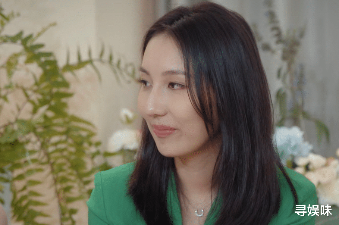 Angelababy|只嗑自己看好的“双氧水CP”？别再冤枉杨颖了，她其实比谁都清醒