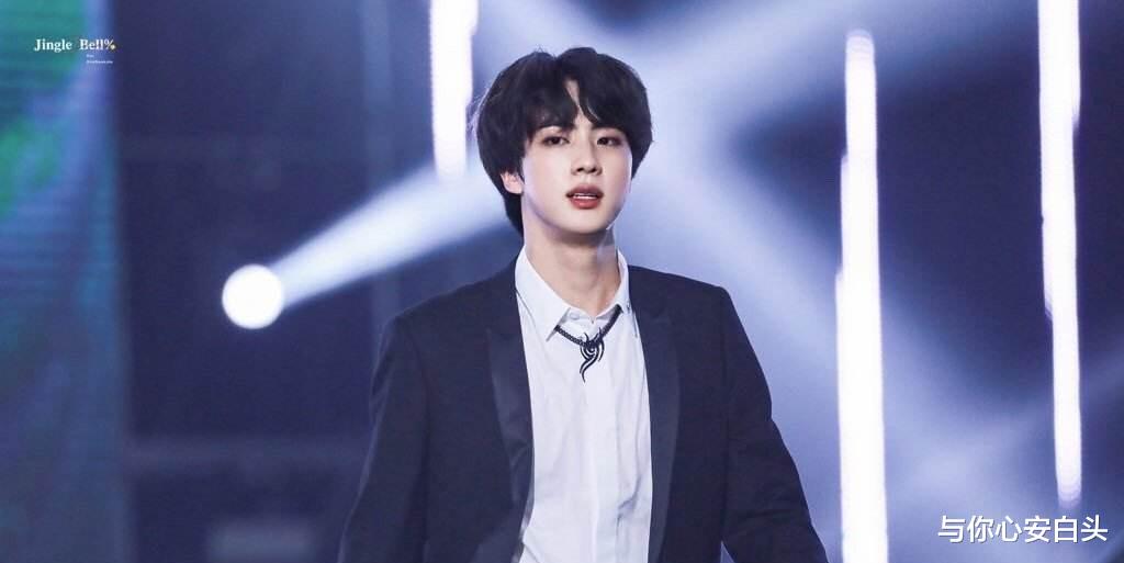 池昌旭|李钟硕、池昌旭、宋江都是肩膀流氓!10位太平洋肩韩国男星