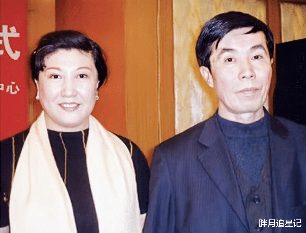 高秀敏|小品演员高秀敏：与男友同居14年无名无份，至死都没和赵本山和解