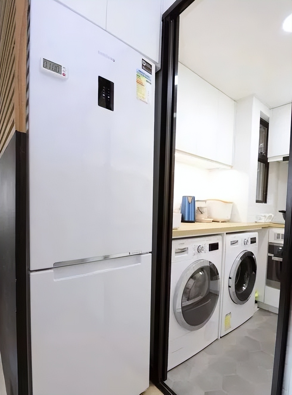 33平小公寓硬是隔成两室一厅，这样的“豪宅”谁见过？