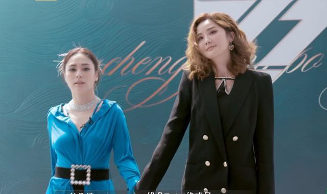 薛凯琪|好家伙!奔着twins追《乘风破浪》,却被40岁薛凯琪迷了眼