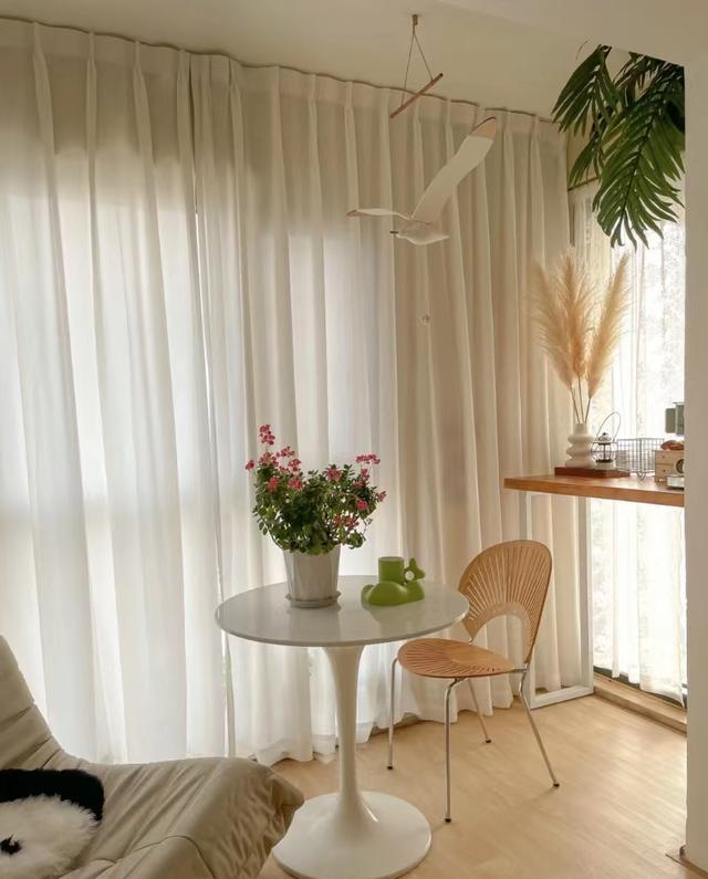 湖北夫妇晒出自家90内部照,不豪华,却是很多家庭的榜样