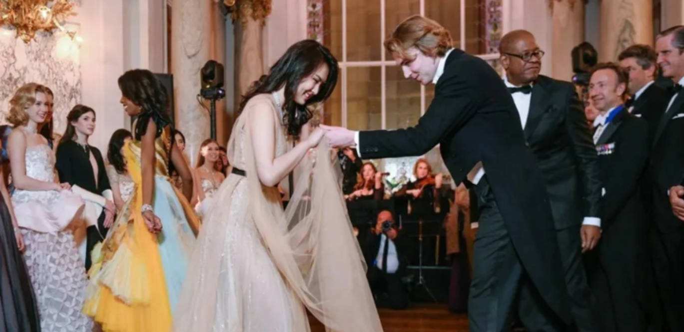 周扬青|表面是艺人，实际上是名媛千金的5位女星，潜规则，谁敢？