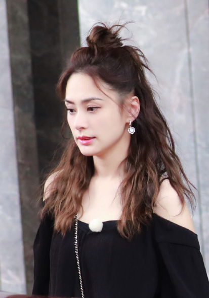 阿娇|阿娇钟欣潼被网友偷拍