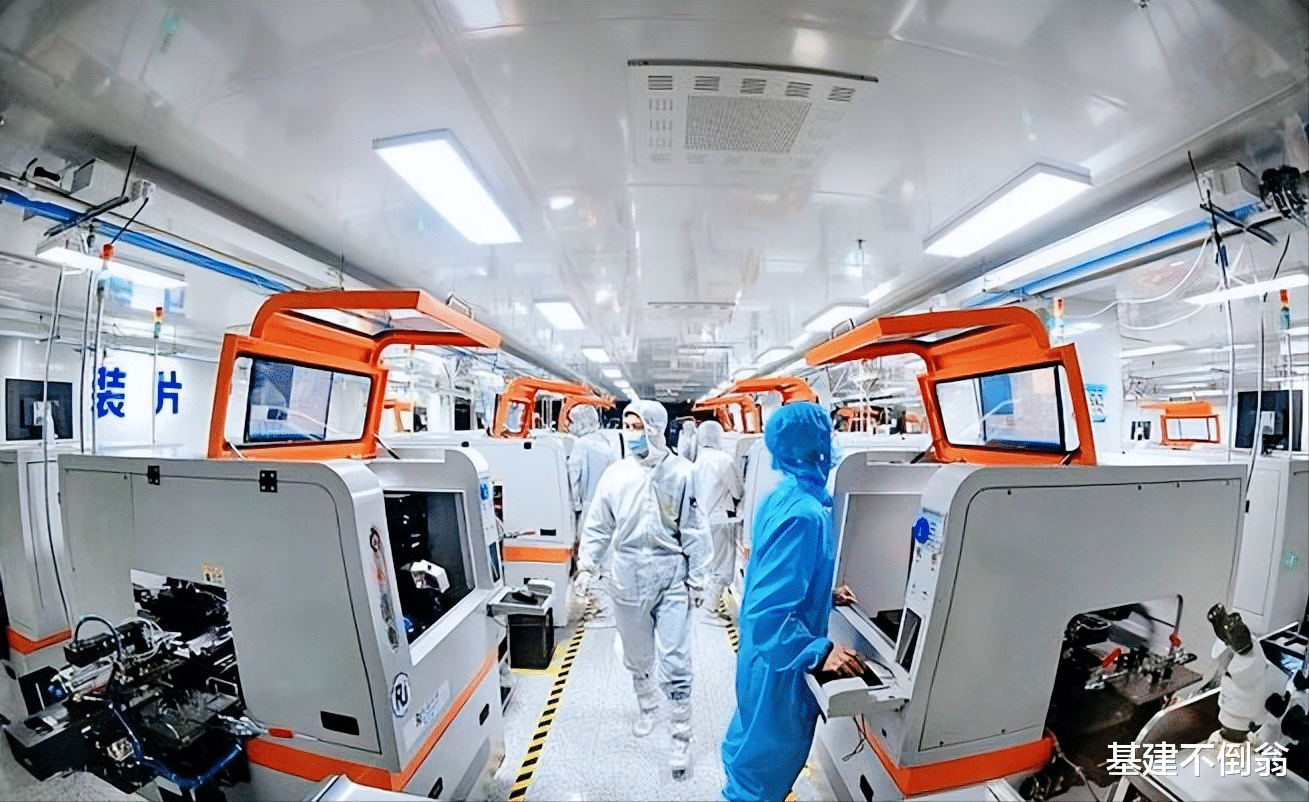 光刻机|中国造出“新型光刻机”,可实现22nm工艺制程,已投入使用!