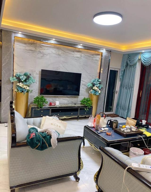 婆家装修的新房，简欧风略带轻奢干，时尚美观朋友来了都说有品位