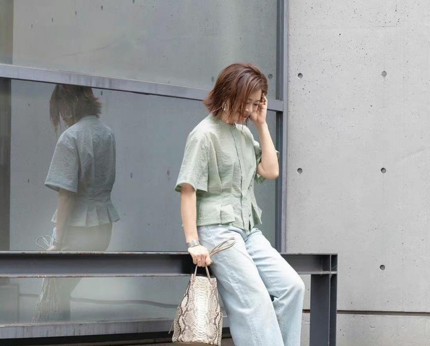 连衣裙 身胖脸圆、个子不足160，她凭什么穿成炙手可热的日杂模特？