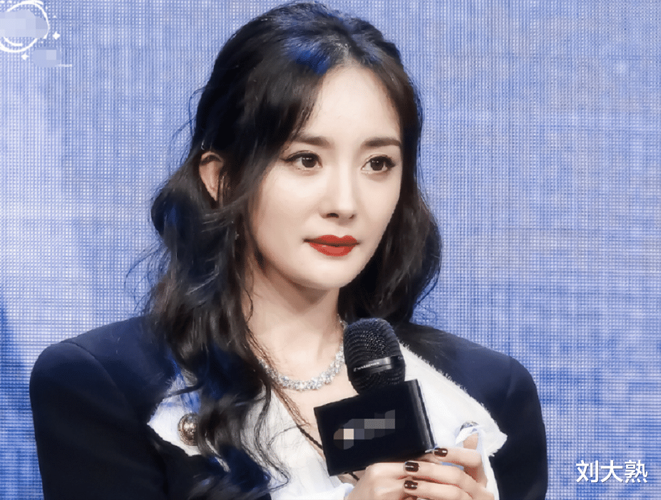 整容|6位明星“换头改命”,孩子却跟他们整容前一样,基因骗不了人