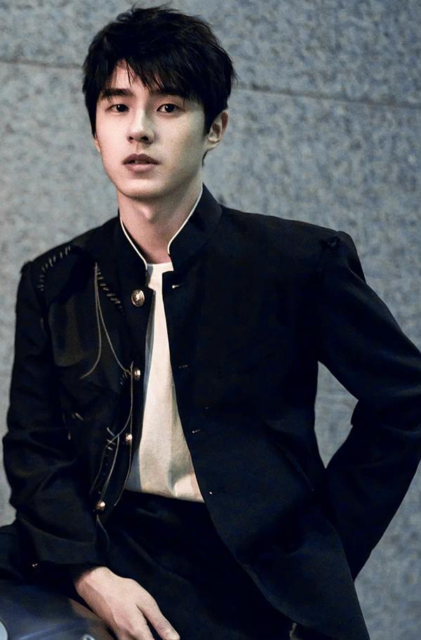 超能使者|陈飞宇带来一部青春题材电影，陈凯歌亲自坐镇，搭档95后人气小生