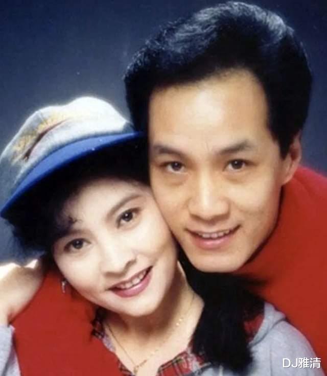 北京人艺|北京人艺17对明星夫妻合影照，大多恩爱到老，于是之的爱情令人泪目