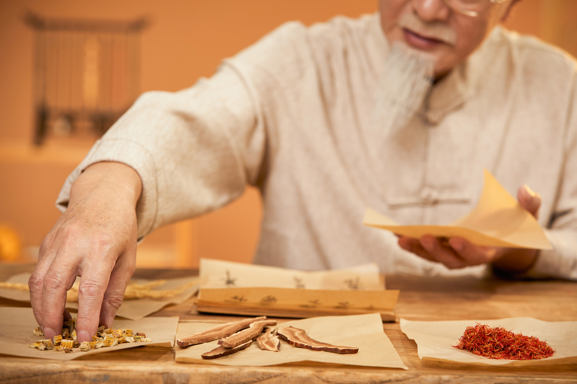 胃炎|前列腺炎的病因之脾肾两虚和肝胆火旺。