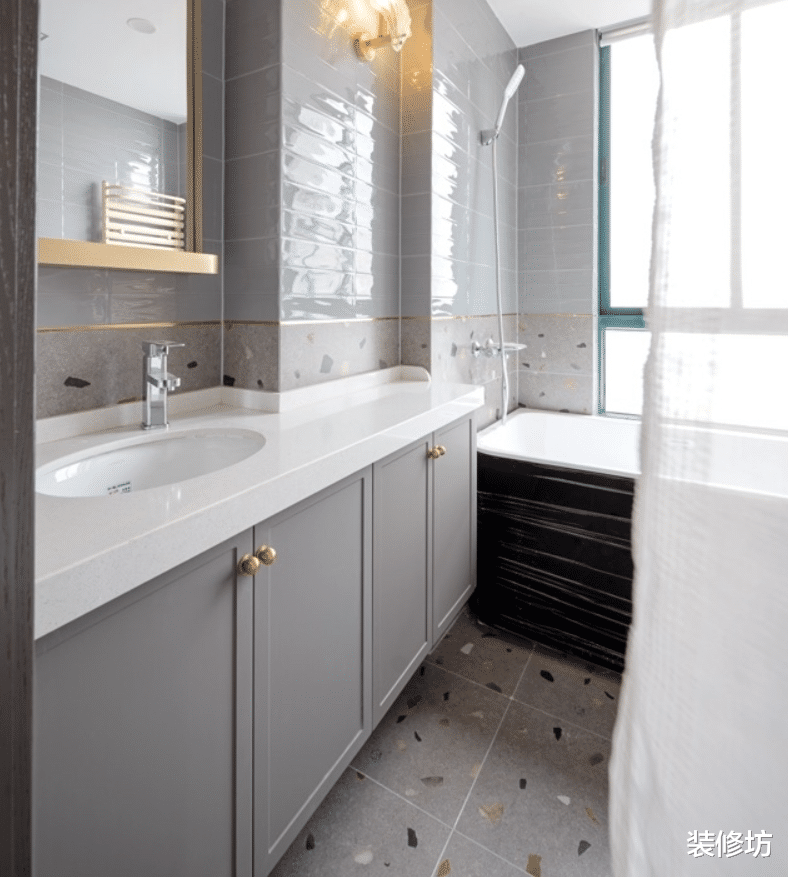 老房子变身精致洋房，书房卧室等样样齐全，还有超强功能区