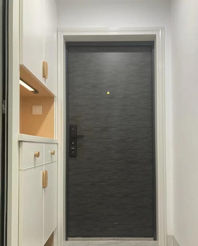 90后夫妇拒绝“过度装修”,爸妈说像出租房,却收获上万网友关注