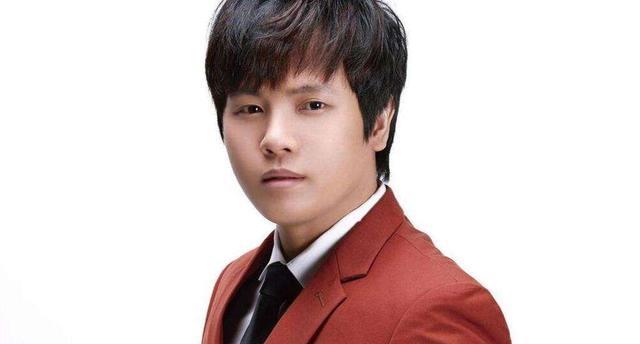 郑源|“彩铃天王”郑源：23岁凭一首歌赚上亿元，29岁成最年轻的教授！