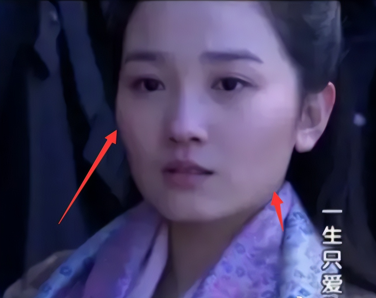 陈小纭|陈小云称做过近十次削骨，边哭边做，受不了了就出去跑40分钟