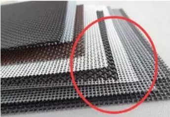 现在一般人都不用普通纱窗了,他们都在家装这种你见过吗?