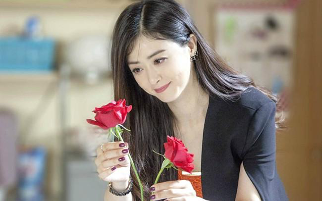 蒋欣|wenno: 黄晓明离婚后新恋情首曝光,网友祝福:如果是她,必须祝福