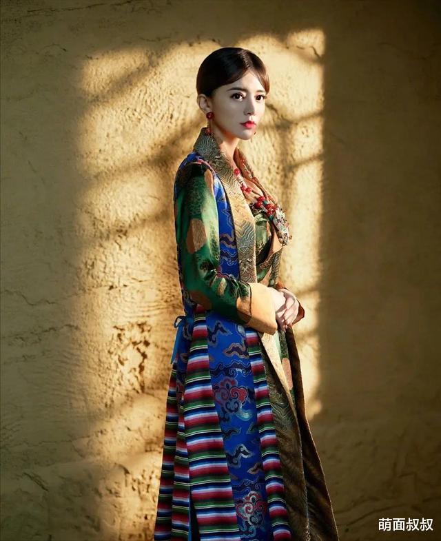 阿兰|阿兰:娱乐圈隐藏最深的富婆,21岁打败王菲,随手买股躺赚上亿