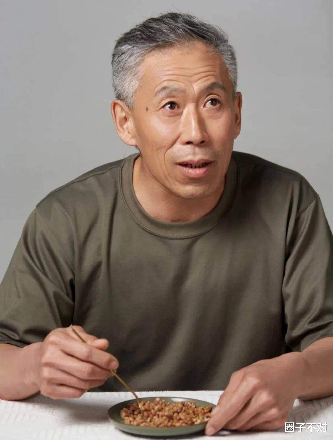 57岁东北大爷玩密室:NPC不扛吓