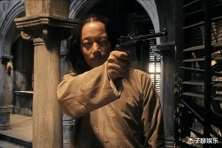 姜文|21年8部作品，姜文作品中的荒诞审美，于中国电影来说有何意义？