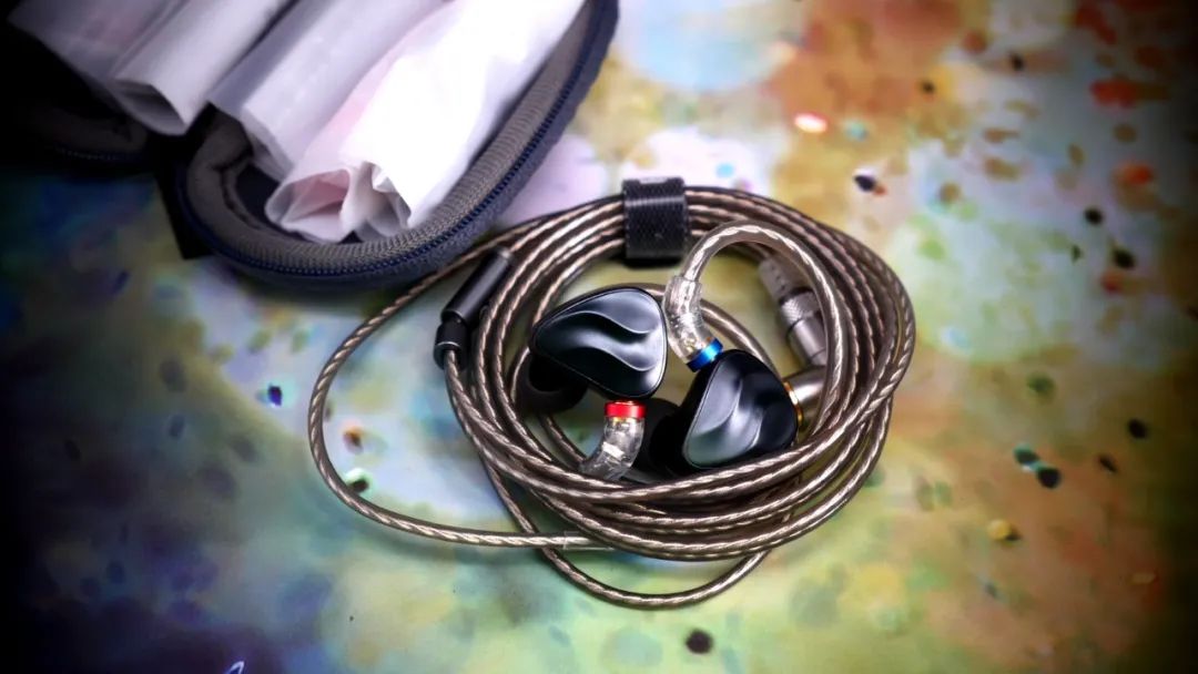 eclipse|来份冒菜，荤素结合——飞傲FHE：ECLIPSE圈铁耳机评测