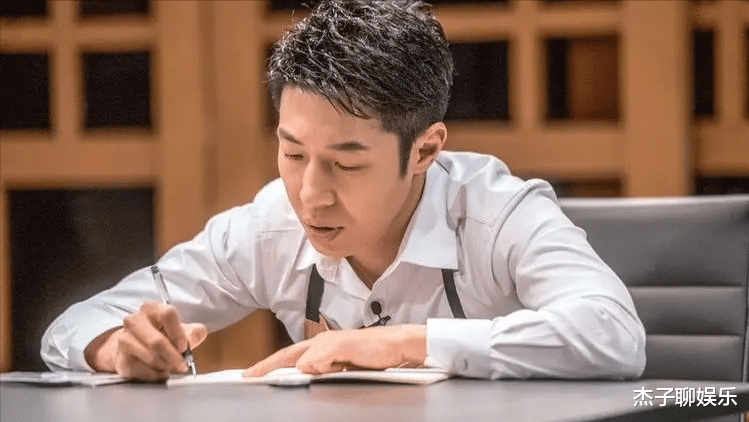 撒贝宁|李白和撒贝宁结婚后，提出AA制生活，小撒急眼了：这还是夫妻吗？