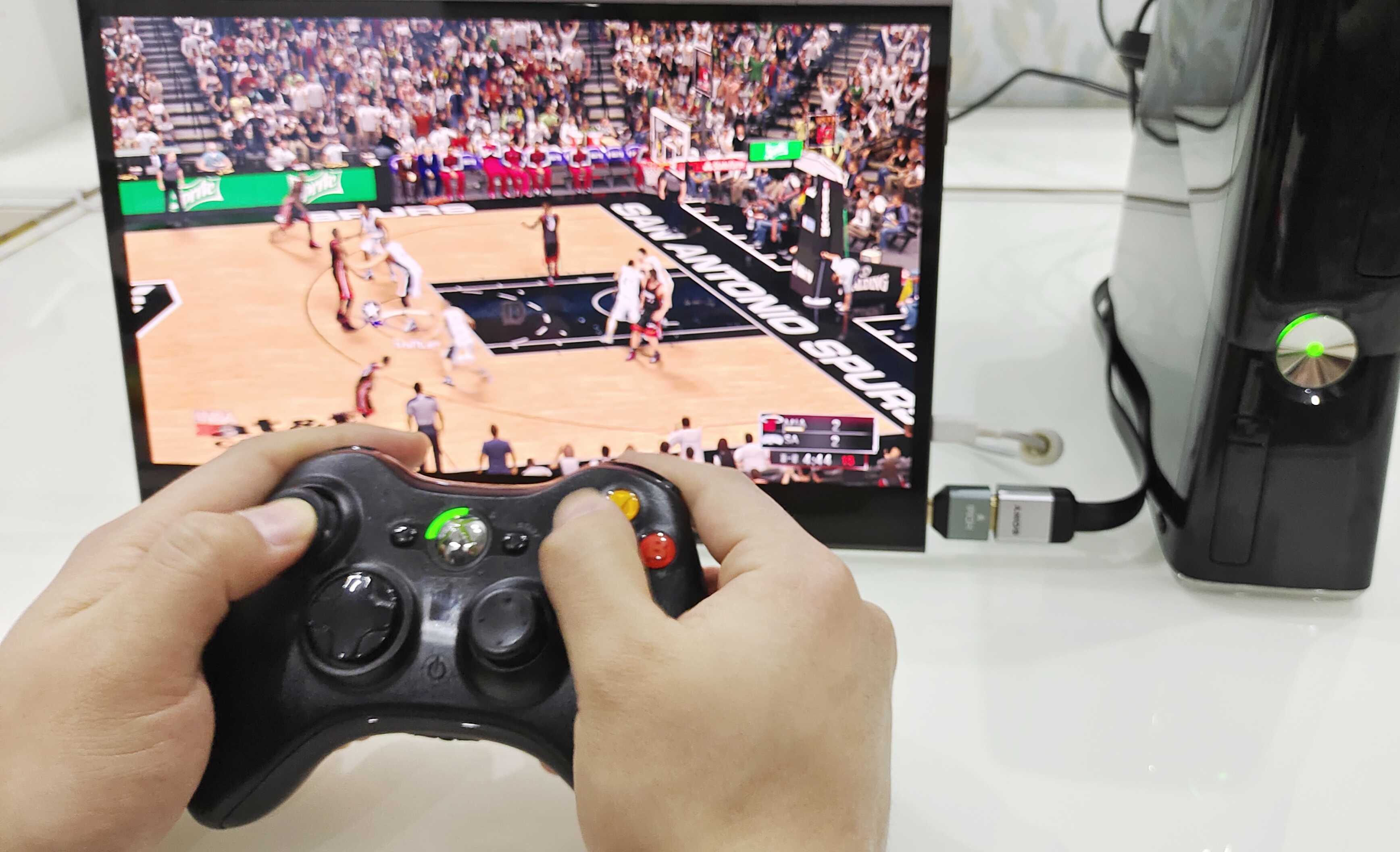 英特尔|游戏办公一屏搞定,INNOCN 13Q1F:更好用的便携显示器