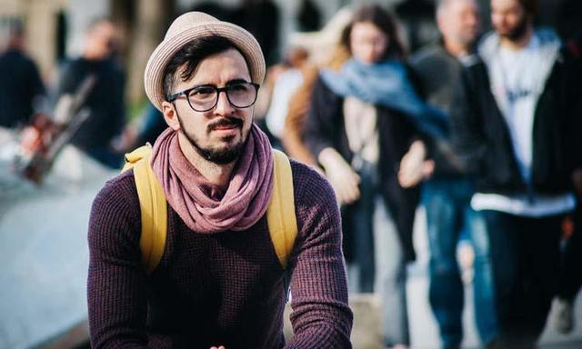 薪水|同事问你工资多少时，低情商的直接说，高情商的回答体面且不得罪人