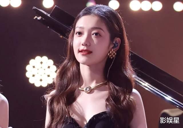 中国好声音12|《中国好声音12》改档期,节目赛制变革是主因,沈腾不幸“躺枪”