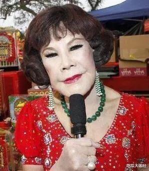 整容|10位整容毁掉的女星：有人自己注射食用油，有人上瘾，有人丢了命