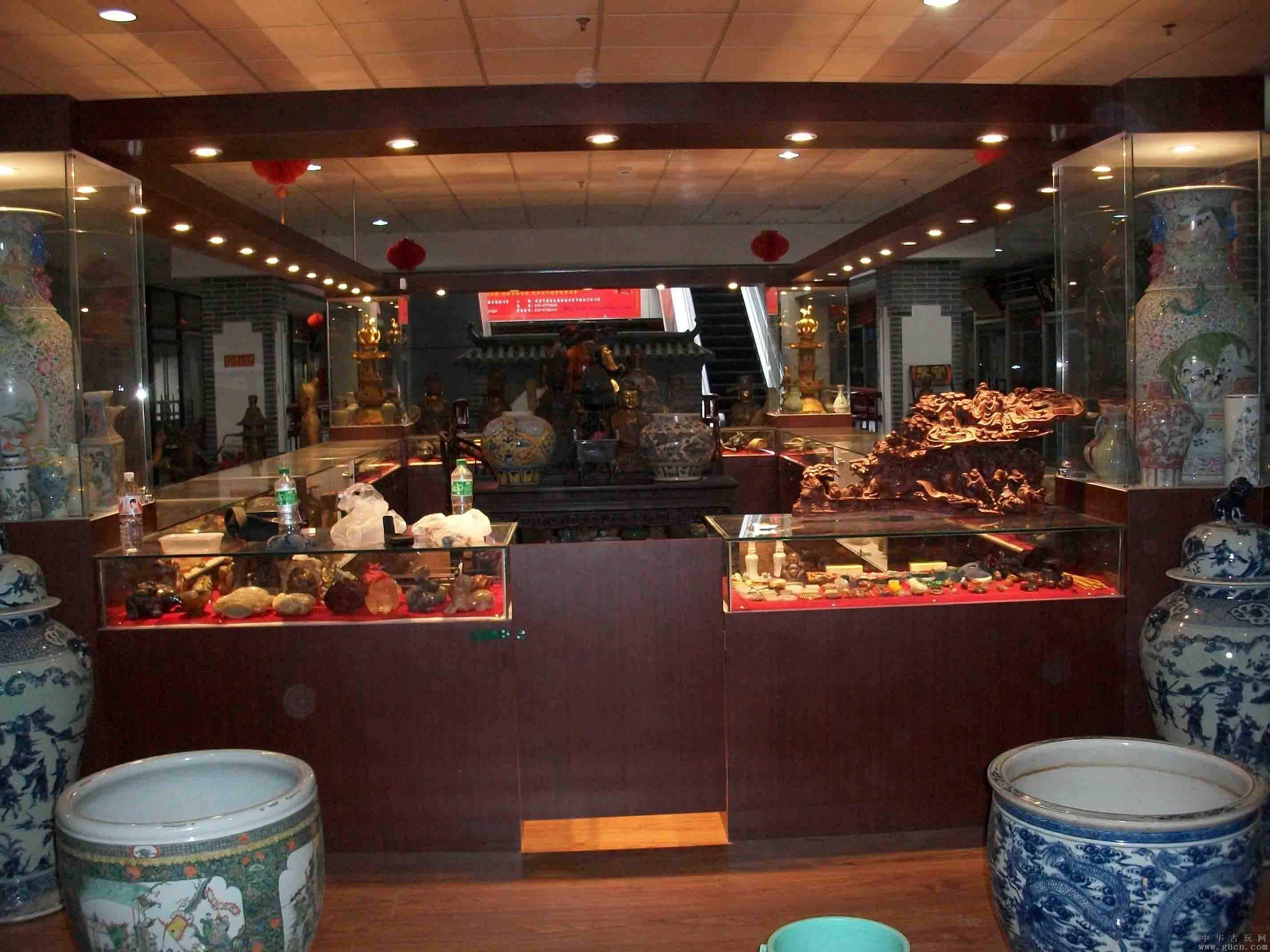 |为什么文玩店主态度比较冷淡?