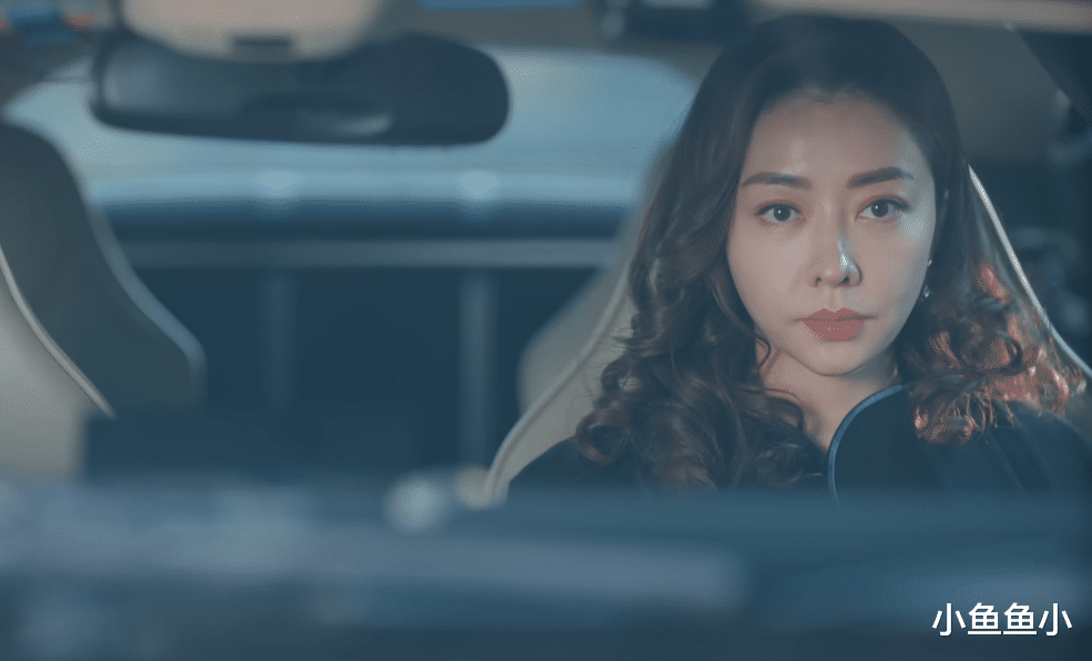 家族荣耀|家族荣耀：叶彩薇比不过三嫂更斗不过二嫂，一点原因注定她输