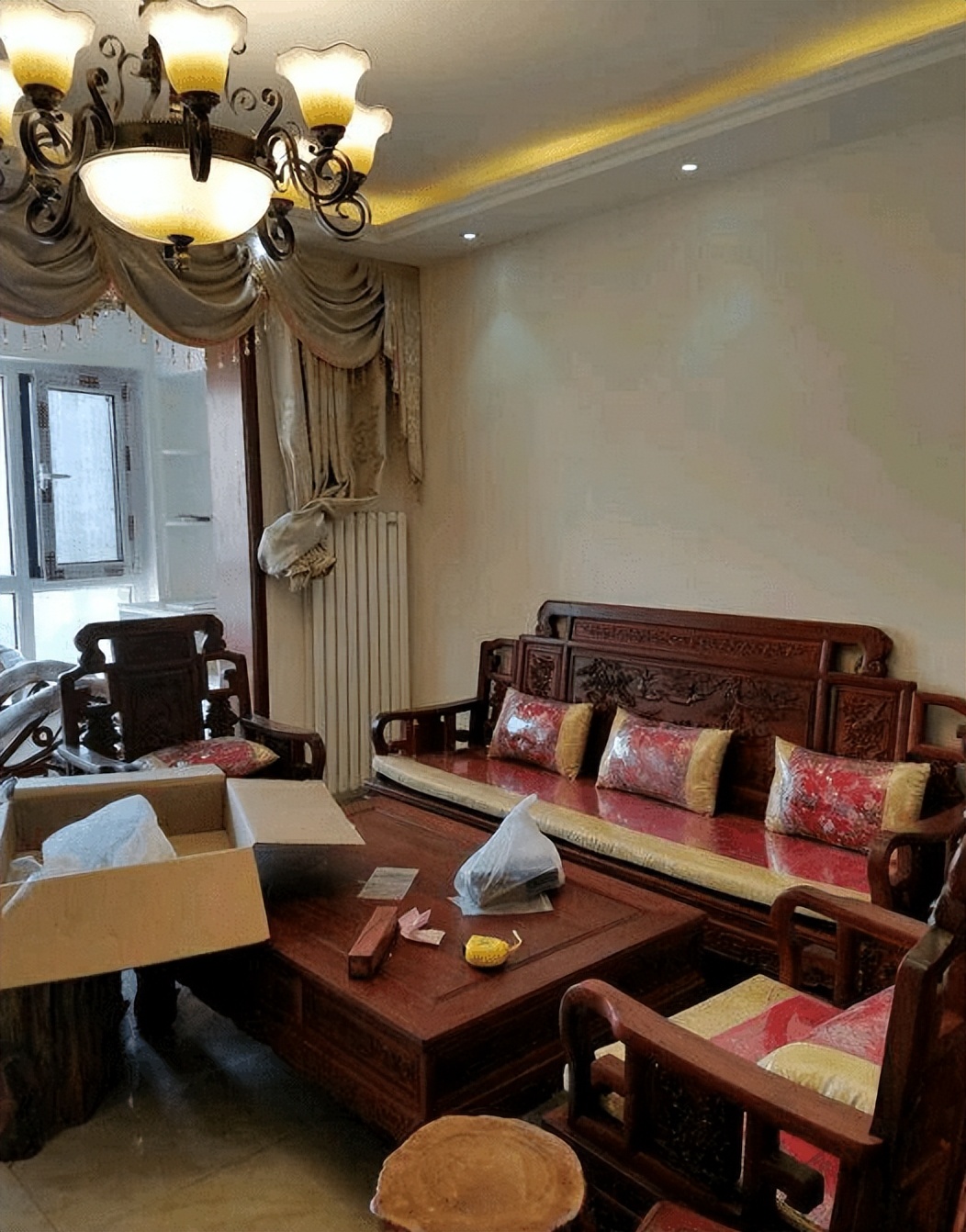 砸了40W装修的新房,被所有亲朋好友吐槽丑爆了,心好累