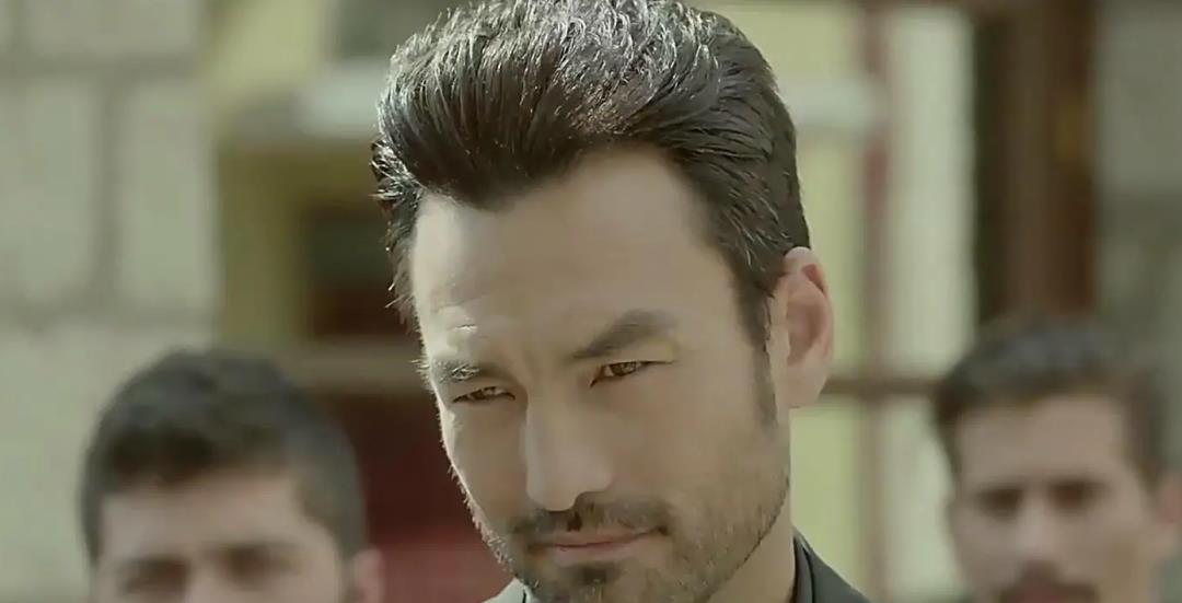 宋慧乔|《太阳的后裔》宋仲基和宋慧乔这一口狗粮让我吃了6年