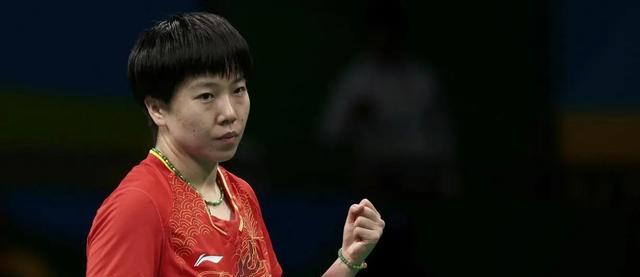 李晓霞|李晓霞要挑战女乒新生代，每局让球5分！球迷：对阵王曼昱难取胜