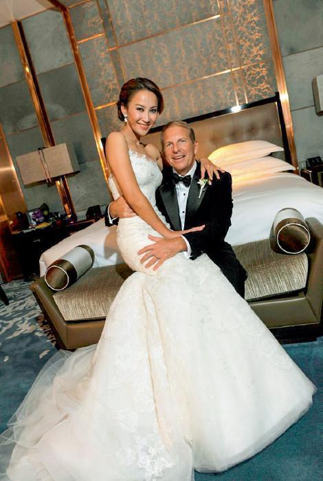 李玟|李玟春晚放歌：父亲早逝，嫁富商有遗憾，将内地当故乡